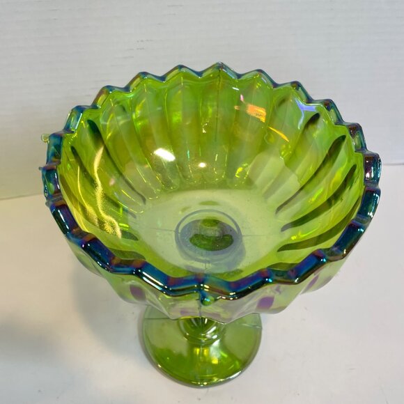 Green Carnival Glass Compote Dish With Swirled Stem Design & Scalloped Edge Vint - Picture 6 of 8